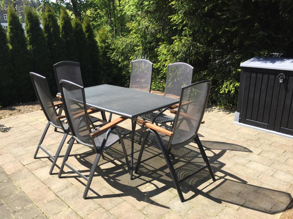 Charmante Ferienwohnung Mit Sauna Und Terrasse Winterberg Dış mekan fotoğraf